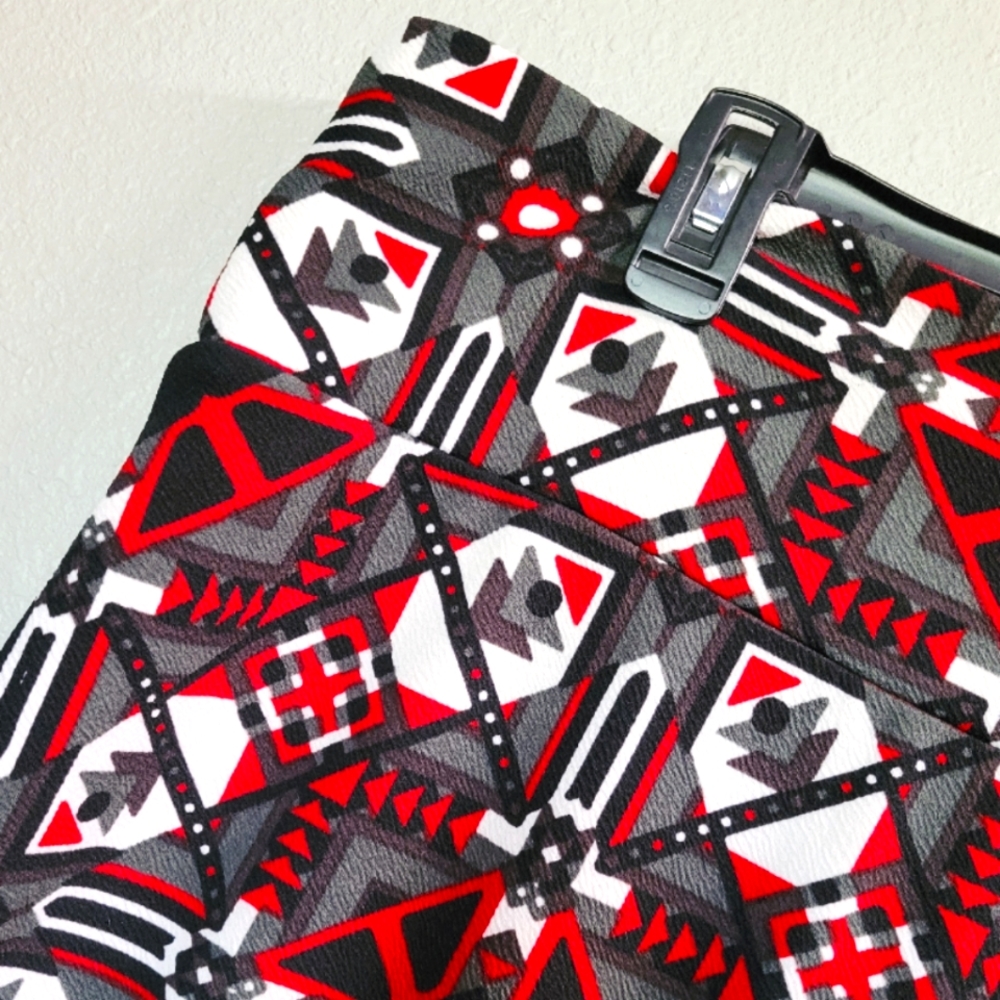 Lularoe Aztec Tribal Geometric Cassie Skirt
